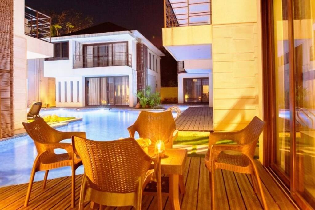 Ochre Villa- Luxury Property In Assagaon / Vagator Bagian luar foto