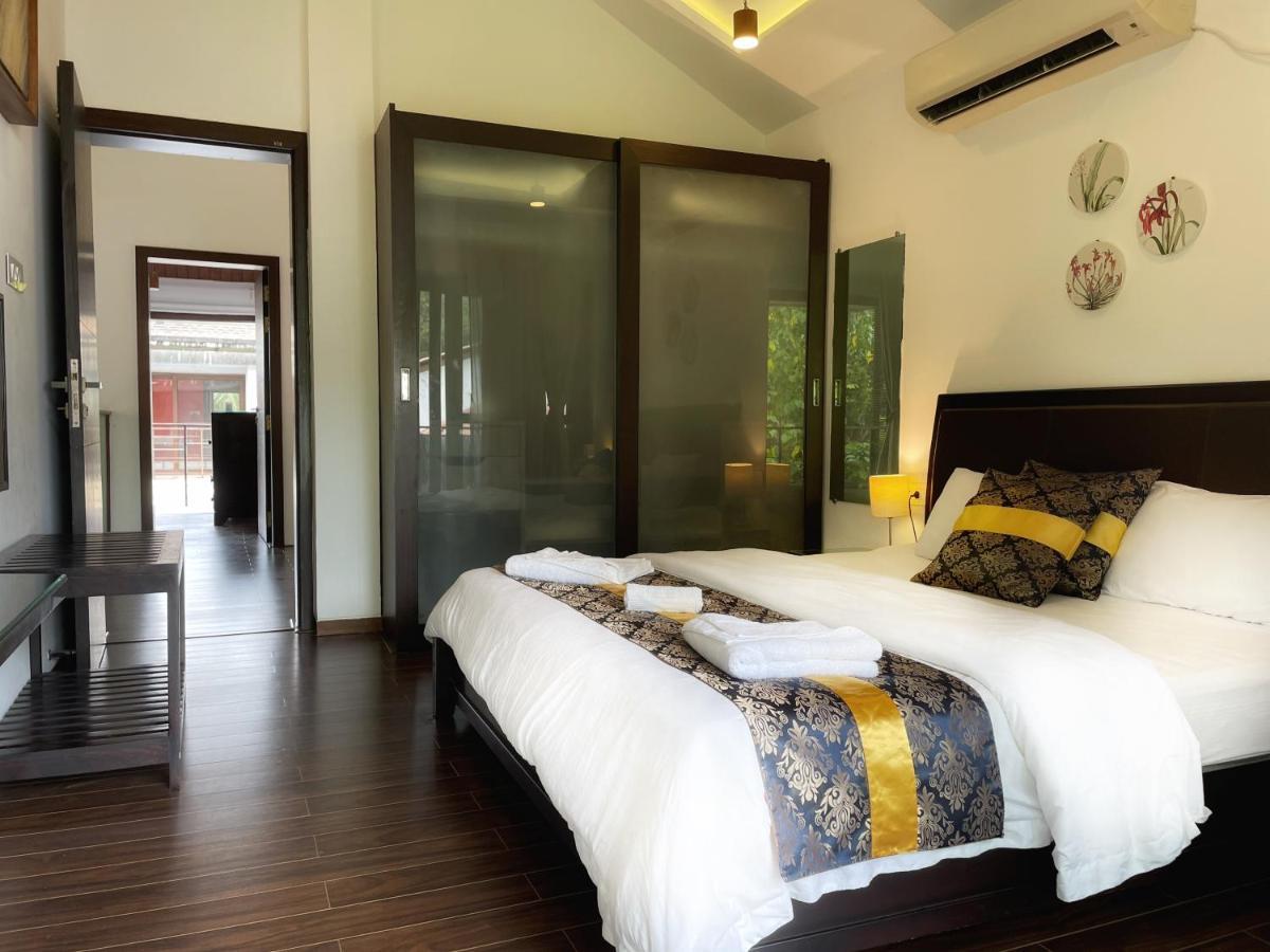Ochre Villa- Luxury Property In Assagaon / Vagator Bagian luar foto